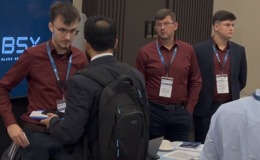 BSX team speaking with visitors at the BSX stand.