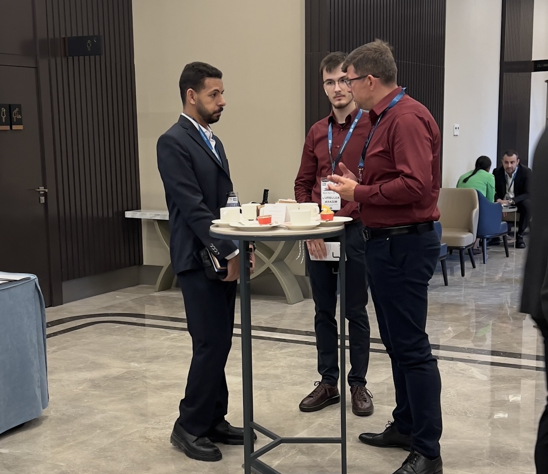 BSX team members in conversation during BBS Grain 2026.